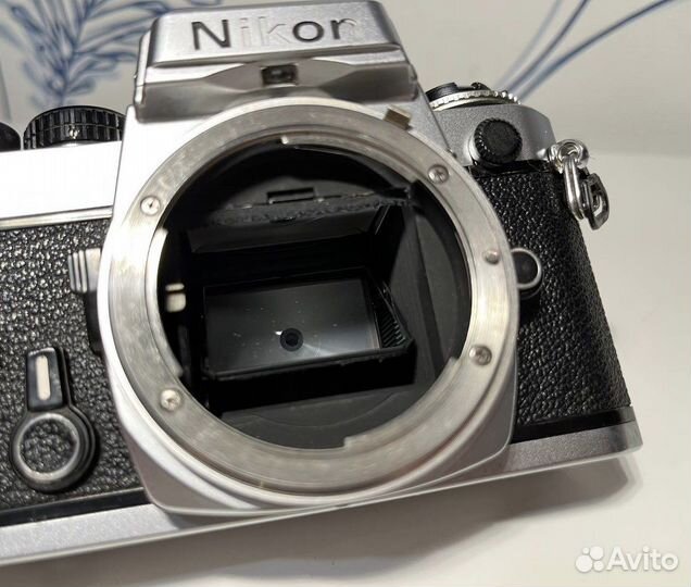 Пленочная камера Nikon FE