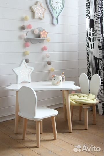 Стол и стул