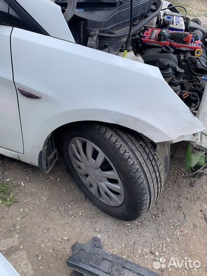 Крыло hyundai solaris