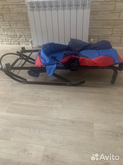 Сани новые