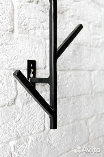 Вешалка настенная в стиле лофт