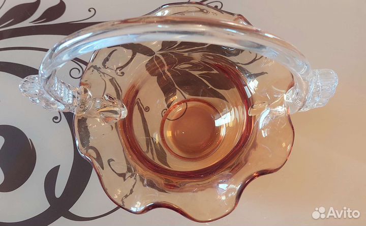 Вазочка-конфетница, гутное стекло, Чехословакия