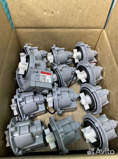 Насос (помпа) универсальный медь