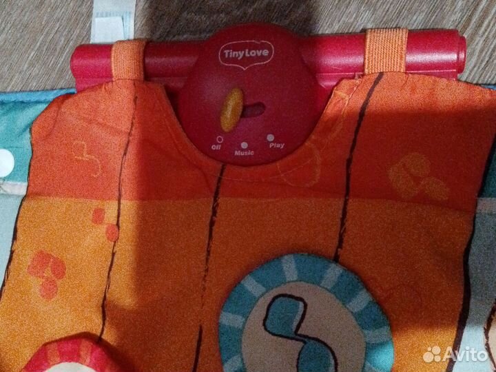 Развивающий коврик tiny love