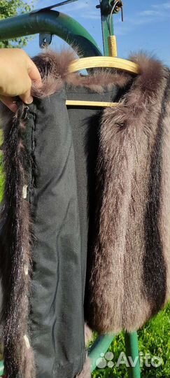 Жилет меховой женский