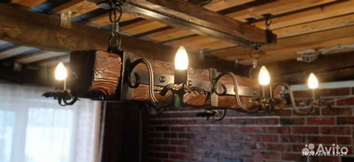 Люстра из бруса