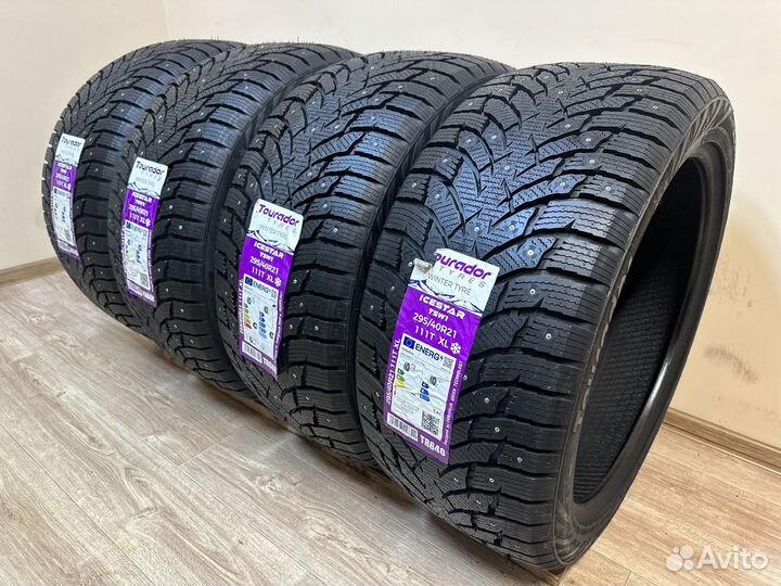 Tourador Ice Star TSW1 295/40 R21 113V