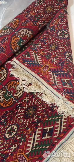 Ковер шерстяной ручной работы