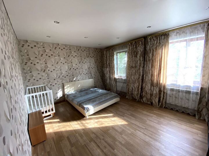 Дом 112 м² на участке 7,5 сот.