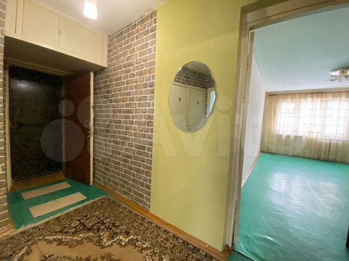 2-к. квартира, 49 м², 3/5 эт.