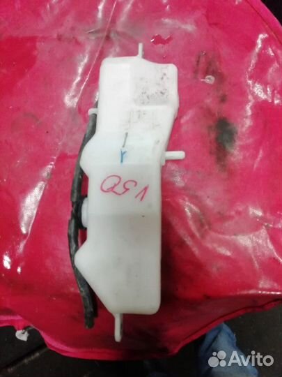 Расширительный бачок Toyota Camry 50