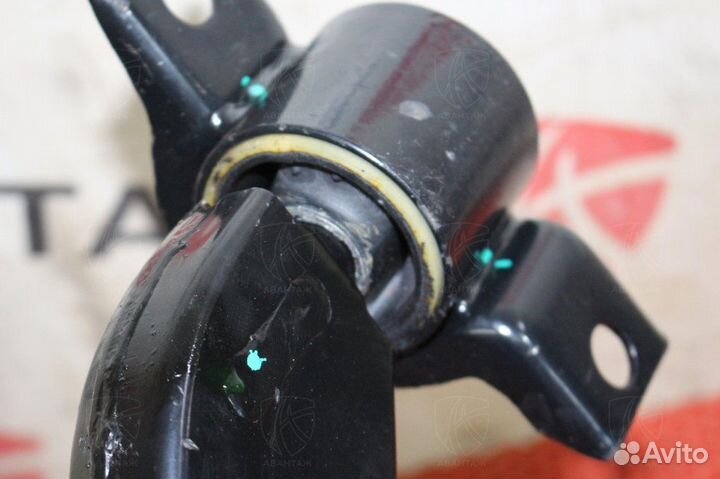 Рычаг с шаровой передний правый Ford Focus 2