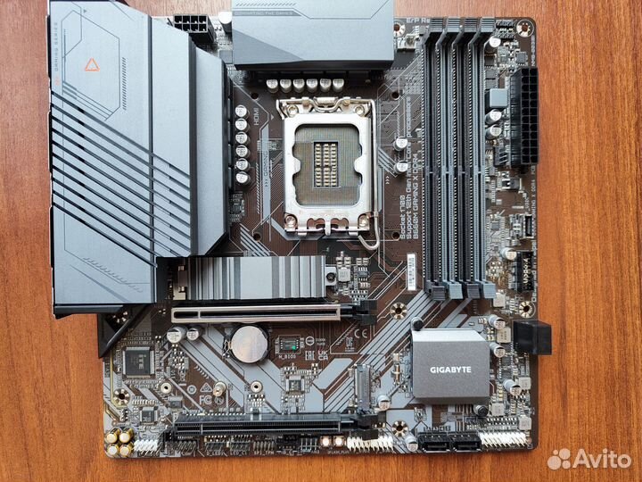Gigabyte b660m gaming x ddr4