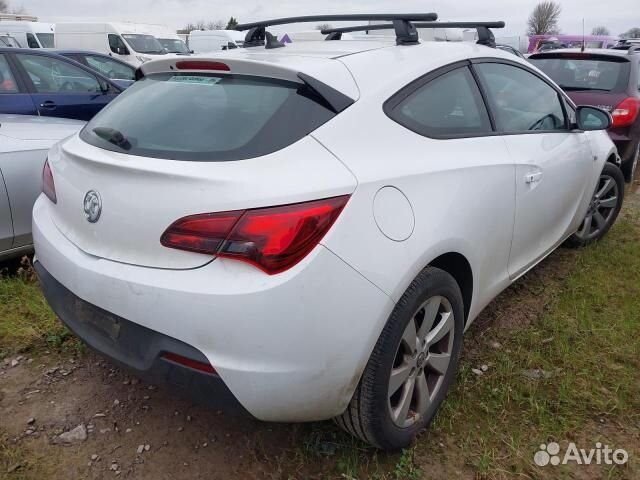 Кнопка аварийной сигнализации Opel Astra J GTC