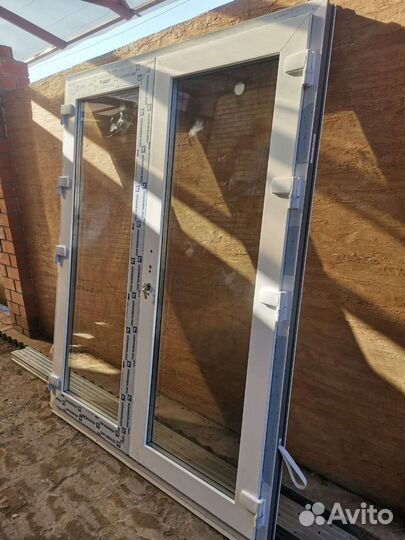 Входная дверь новая двойная пяти камерная