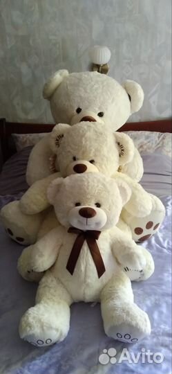 Большие плюшевые медведи