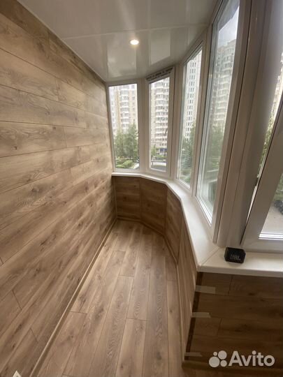 Отделка, остекление балконов и лоджий