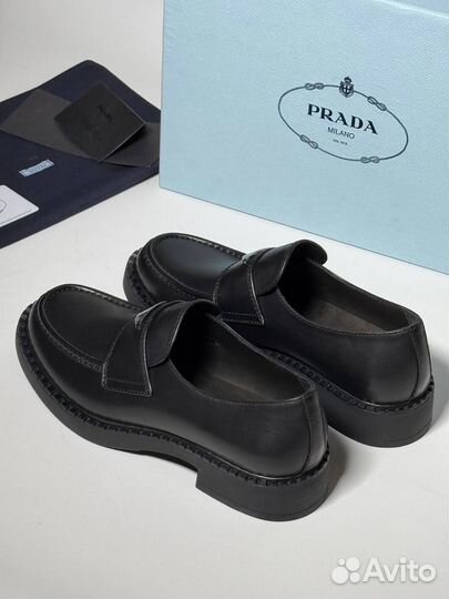 Лоферы Prada