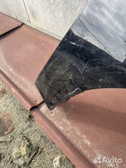 Крыло на ford focus 3