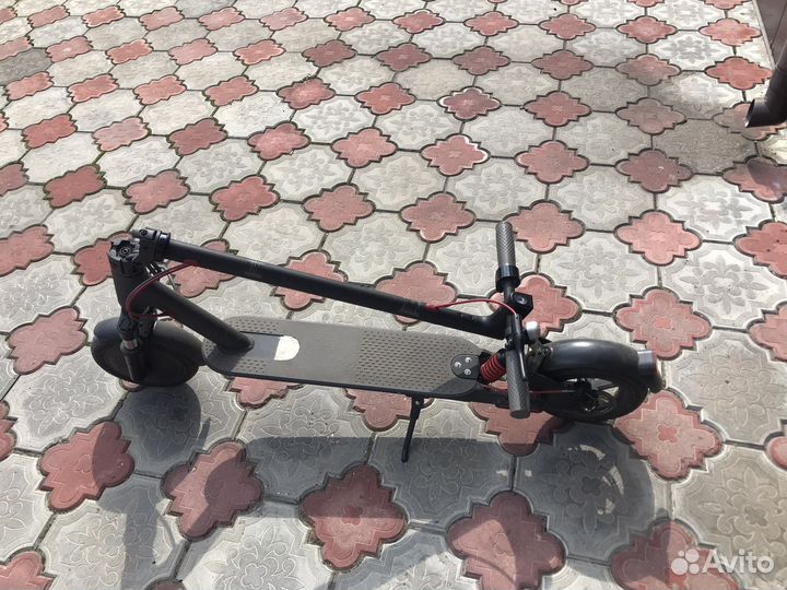 Самокат Xiaomi Mijia M365