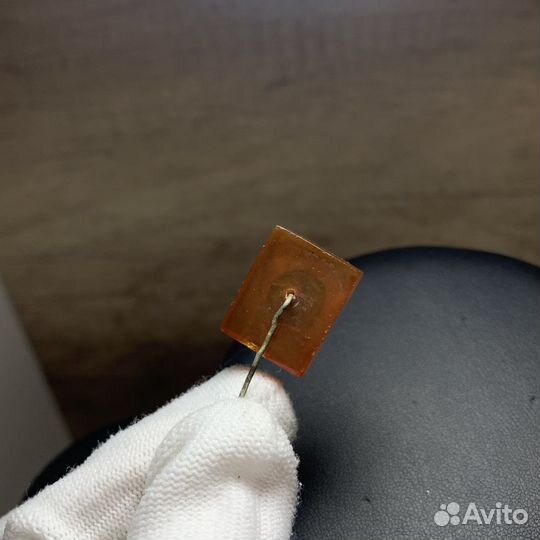Винтажная Брошь Янтарь Ретро