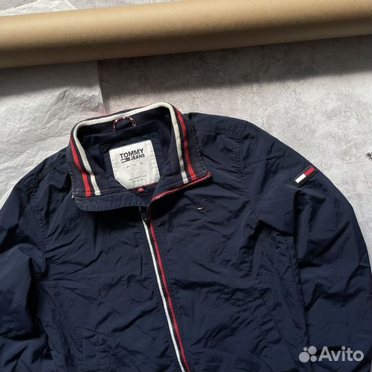 Ветровка Tommy Jeans