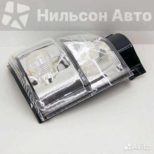 Габарит nissan atlas F23 1992-2007 г, белый (хруст