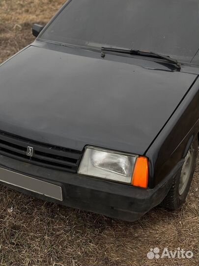 ВАЗ 21099 1.5 МТ, 2003, 200 000 км