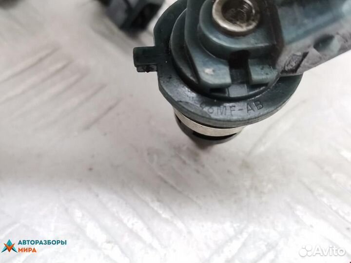 Форсунка Ford Fiesta 3 1996 1004193