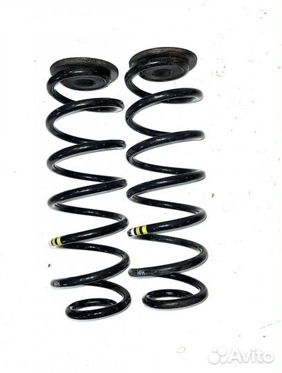 Пружина задняя VW Golf 6 (1.4 )