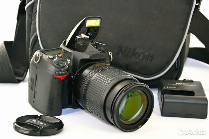 Nikon D7000 16.2MP зеркалка Kit AF-S VR 18-105