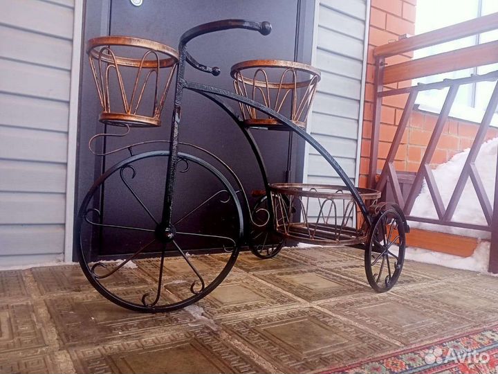 Подставка для цветов