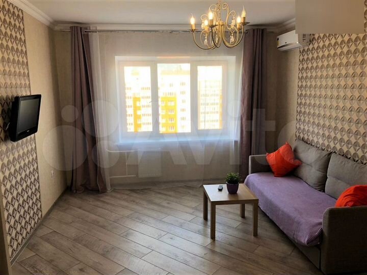 1-к. квартира, 43 м², 9/9 эт.