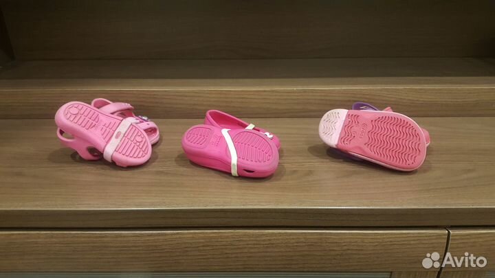 Обувь crocs для девочек с5, с 6 (3 пары)