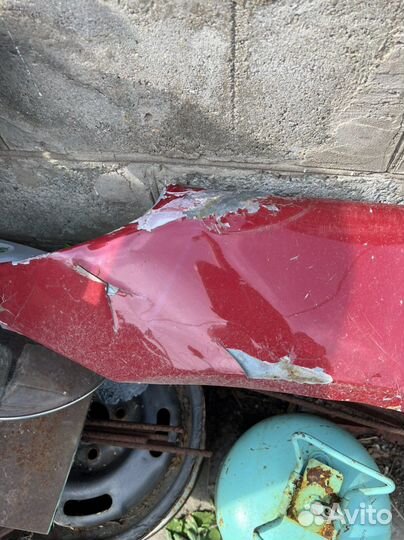 Крыло Mercedes-Benz SLK