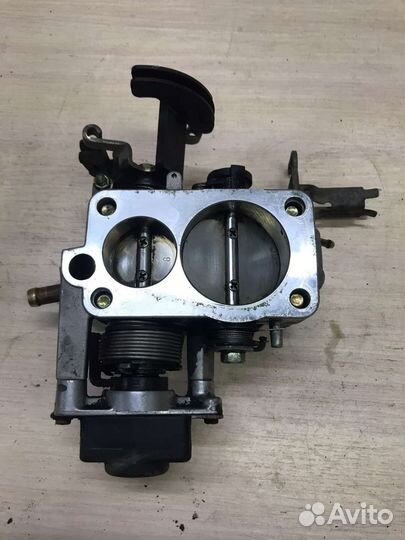 Дросельная заслонка audi 100 c4 2.6