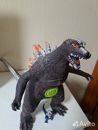 Годзилла резиновый большой