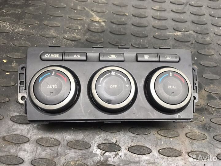 Блок управления климат-контролем Mazda 6 GH, L5VE
