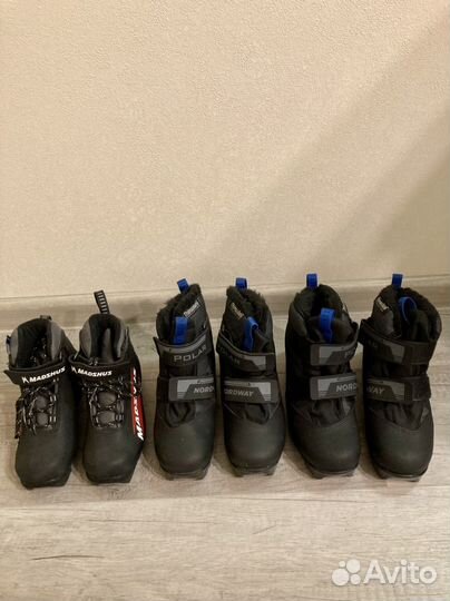 Лыжные ботинки