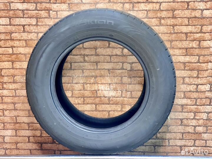 Nokian WR G2 SUV 235/65 R17 108V