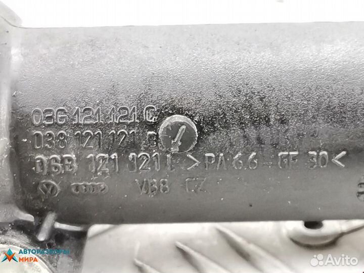 Корпус термостата Volkswagen Passat B5 1999