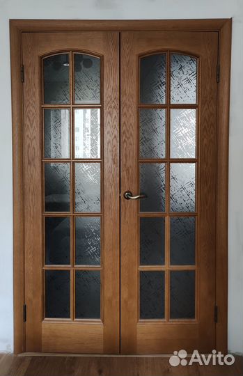 Двери шпон Бук