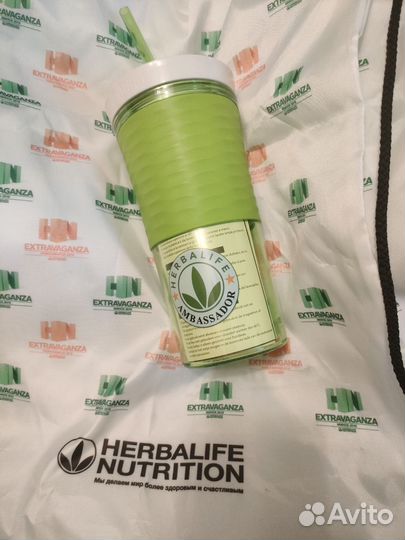 Стакан с трубочкой, непроливайка Herbalife