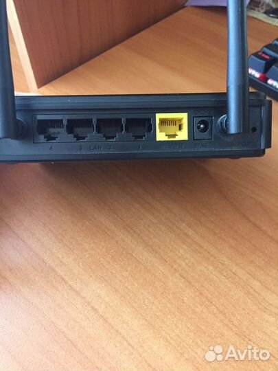 Роутер D-Link DIR-615