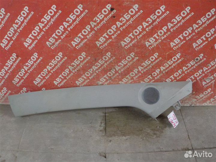 Накладка стойки передняя левая LADA X-Ray 21129