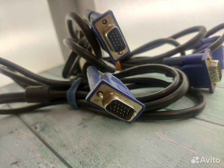 Кабель VGA (стандарт)