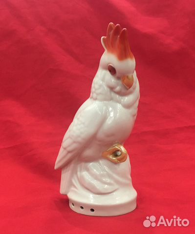 Статуэтка фарфоровая. Попугай. СССР