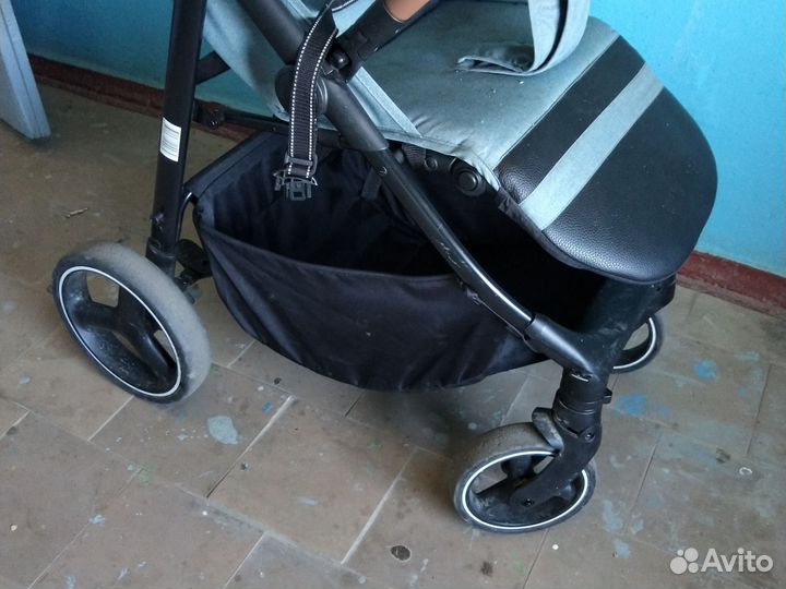 Прогулочная коляска бу