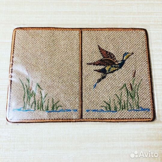 Текстильная обложка на паспорт с вышивкой