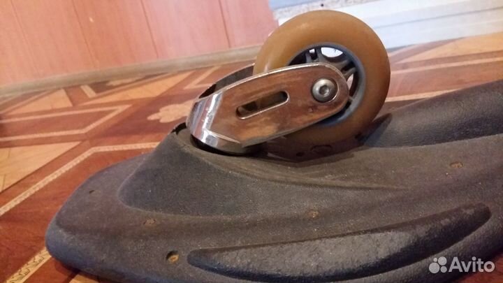 Рипстик, вейвборд, роллерсерф, двухколёсный скейт